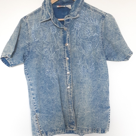 Kaktus Vintage Acid Wash Button Up - Picture 3 of 7